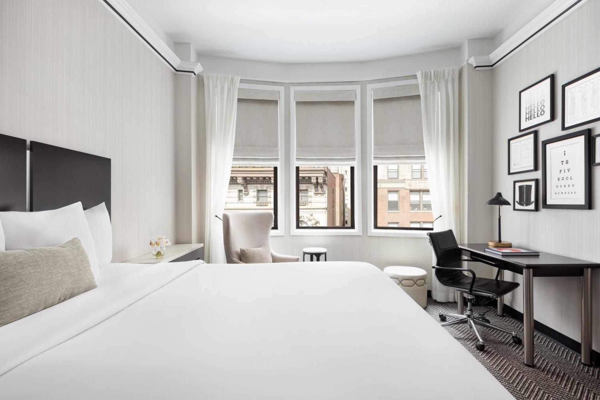 King Room,1586825136:JPEG